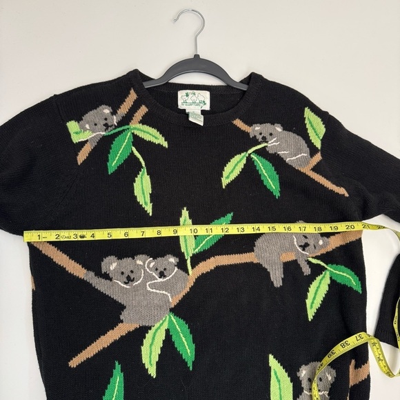 VINTAGE The Quacker Factory Knit Koala Crew Neck Sweater Size Medium - Picture 11 of 12